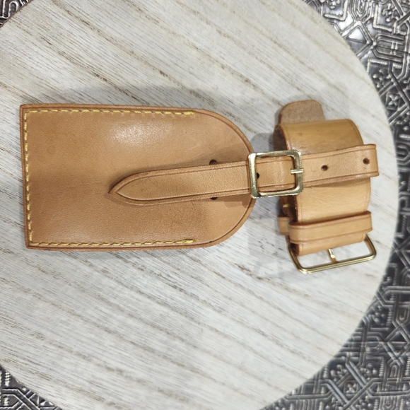 🐢 Vintage LOUIS VUITTON Vachetta Luggage Tag w/ Keepall Strap Holder - Picture 13 of 14